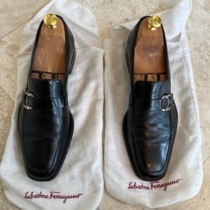 salvatore ferragamo black slip on